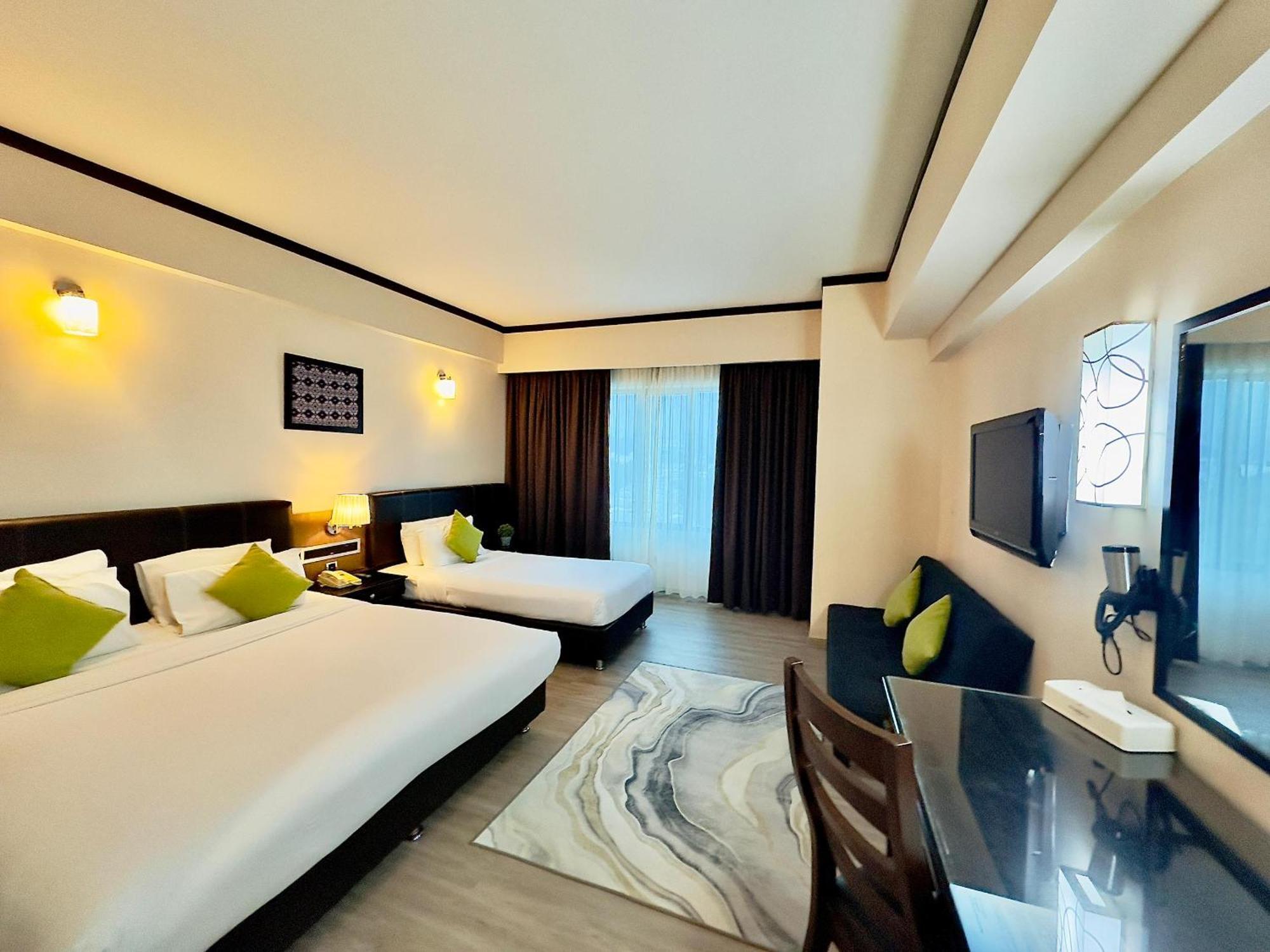 Kinta Riverfront Hotel & Suites Ίπο Εξωτερικό φωτογραφία