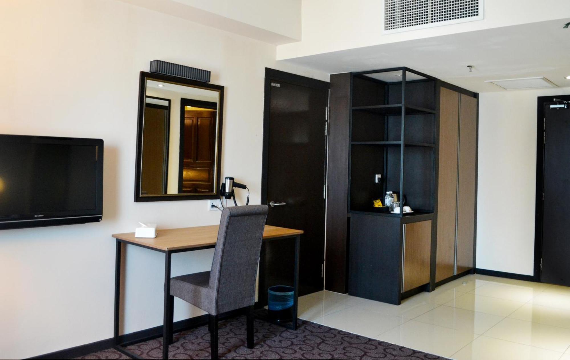 Kinta Riverfront Hotel & Suites Ίπο Δωμάτιο φωτογραφία