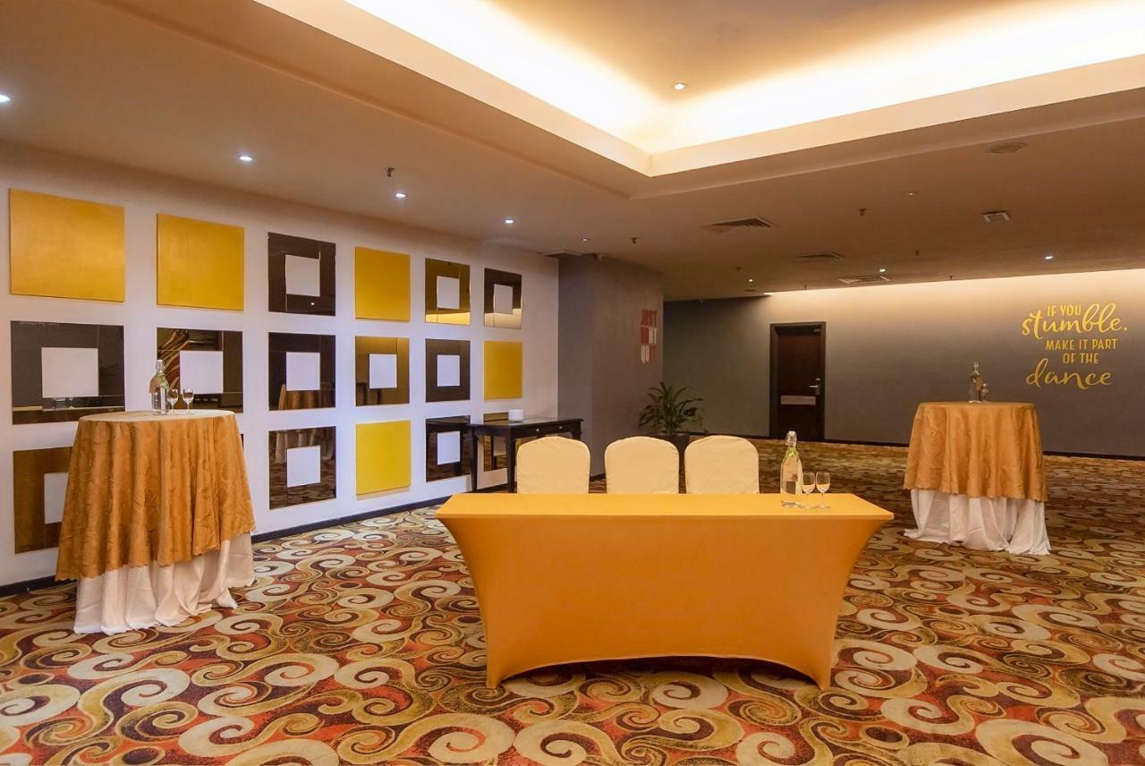 Kinta Riverfront Hotel & Suites Ίπο Εξωτερικό φωτογραφία